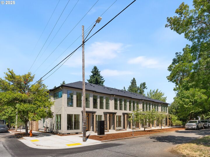 6009 NE 30th Ave 5  Portland OR 97211 photo