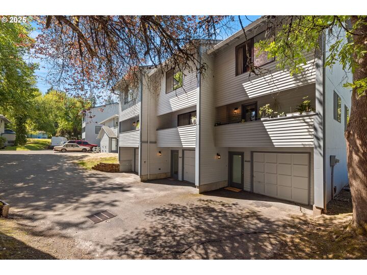 Property Photo:  4445 SW Garden Home Rd  OR 97219 