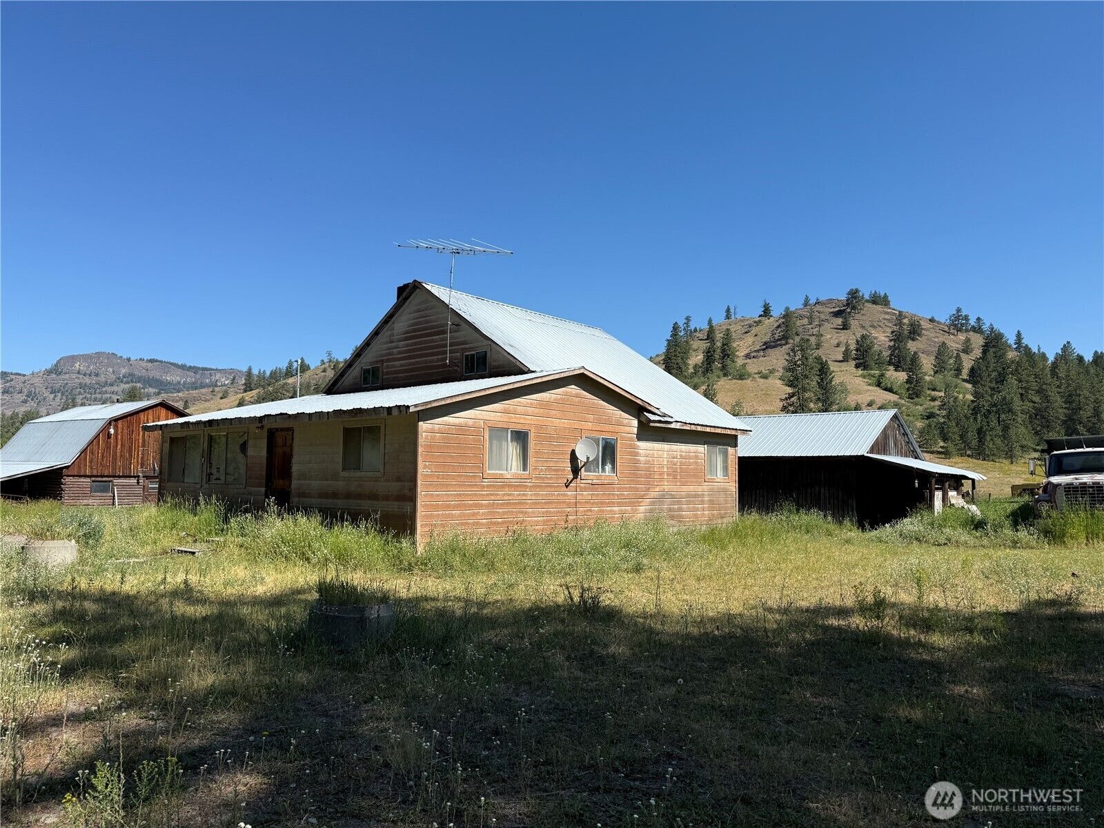 Property Photo: 3 Tamarac Lane WA 99166