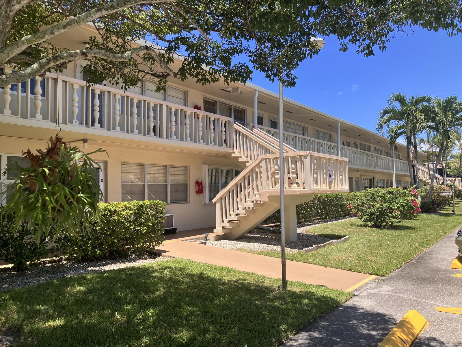 Property Photo:  3 Dorchester A  FL 33417 