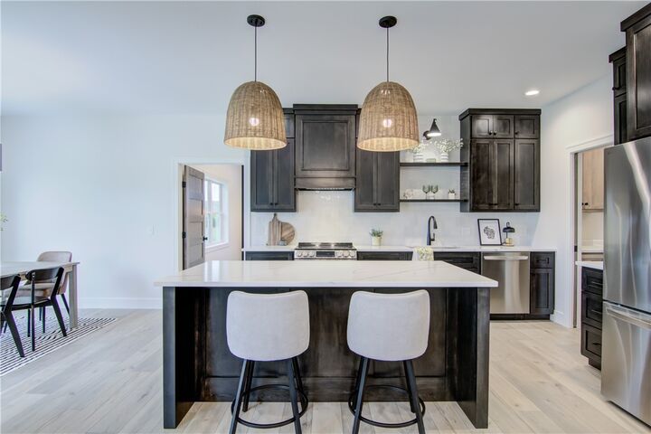 Property Photo: 924 Bluffview Circle W WI 54729