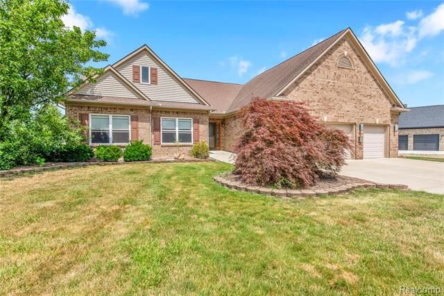 27214 Celtic Drive  Flat Rock MI 48134 photo