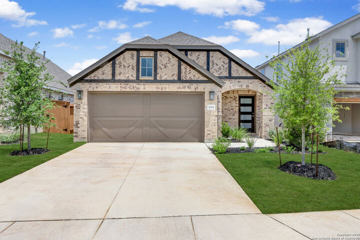 2054 Flametree  New Braunfels TX 78132 photo