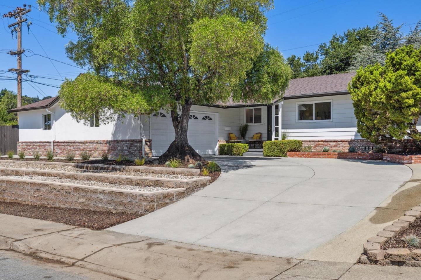 Property Photo: 3902 Bret Harte Drive CA 94061