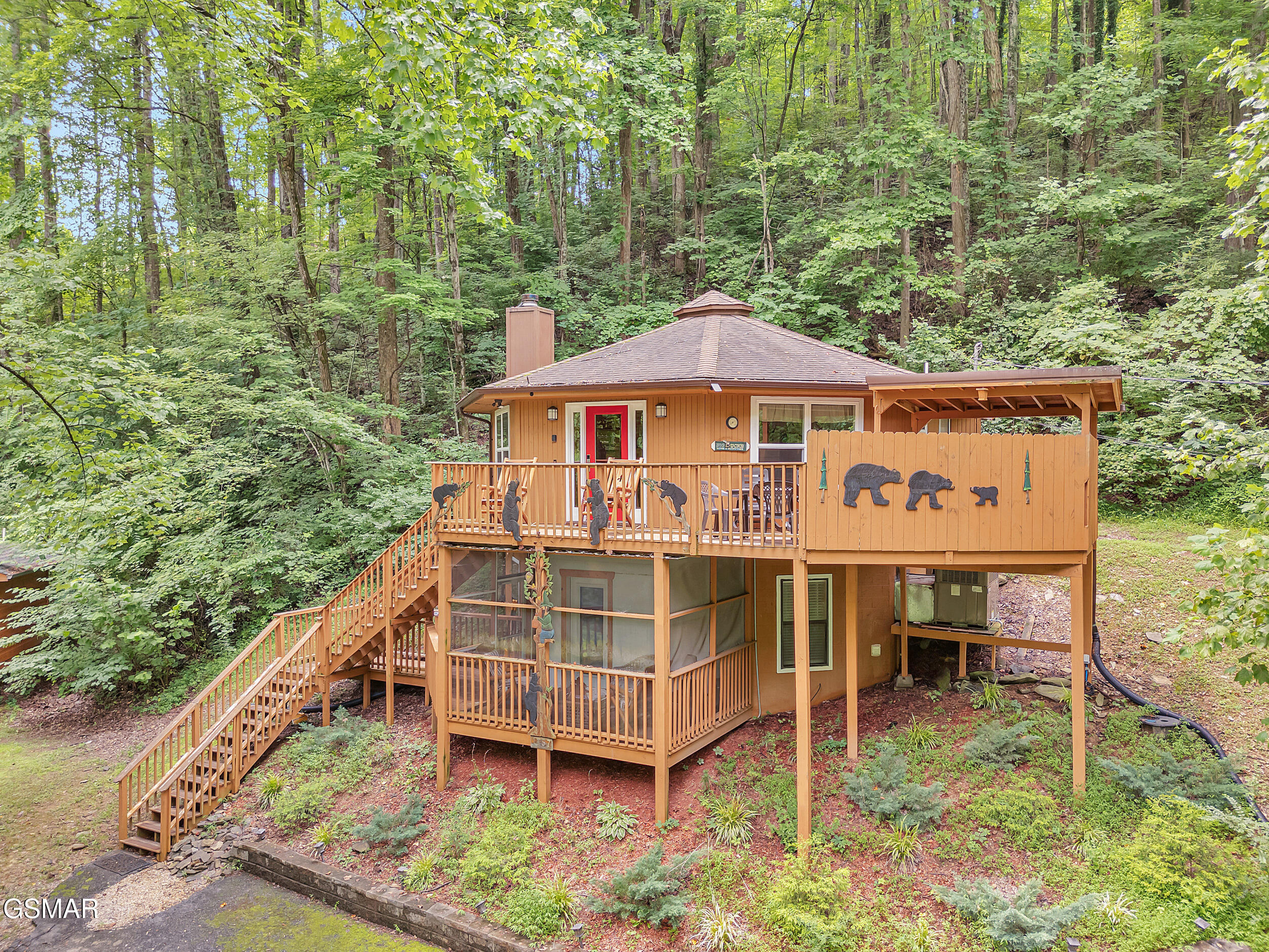 Property Photo: 1157 Villa Lane TN 37738