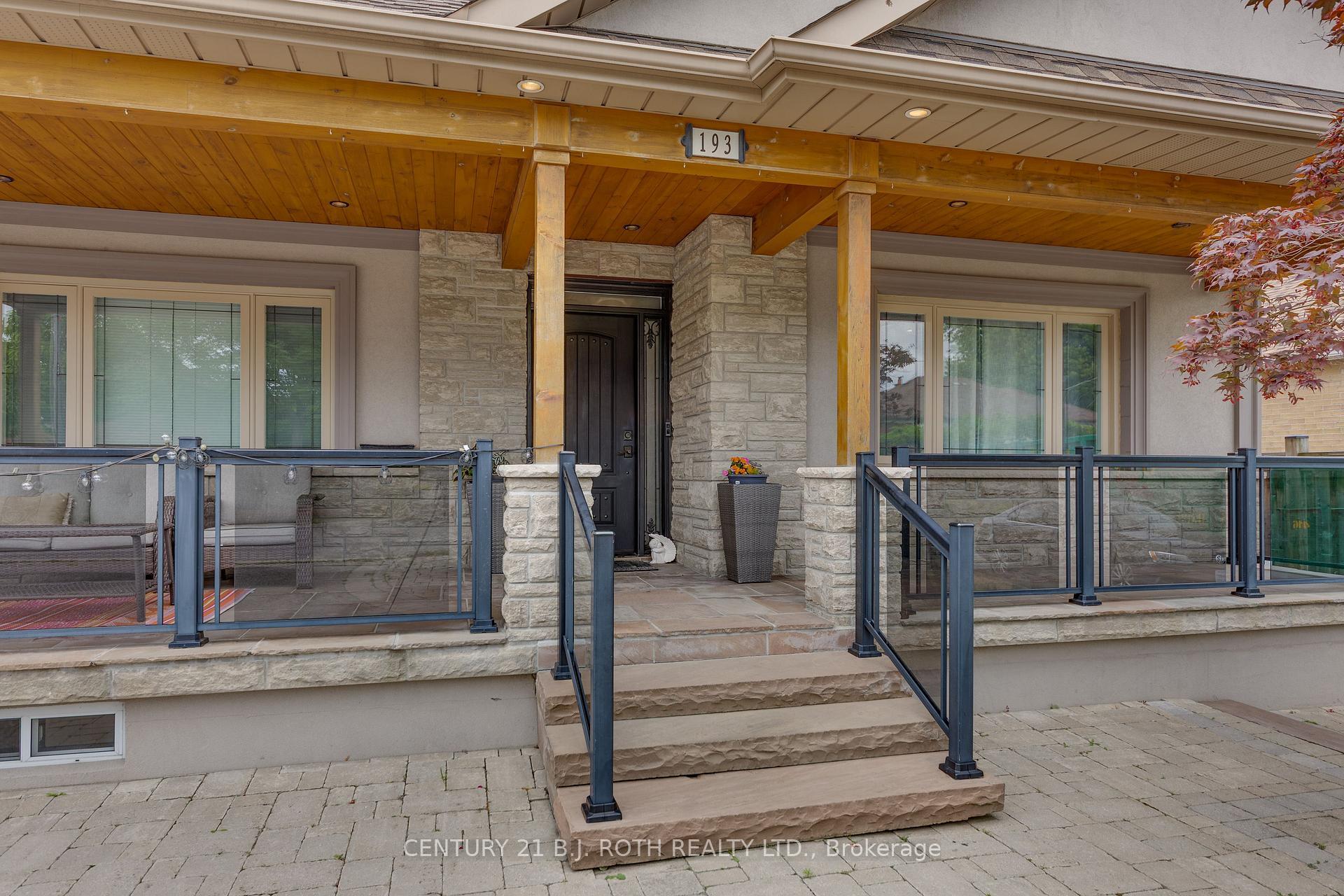 Property Photo:  193 Epsom Downs Drive  ON M3M 1S8 