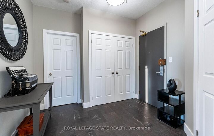 Property Photo:  67 Caroline Street S 1703  ON L8P 3K6 