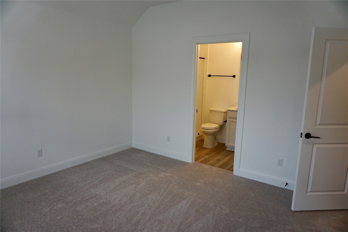 Property Photo:  105 Elm Ridge Way  TX 78628 