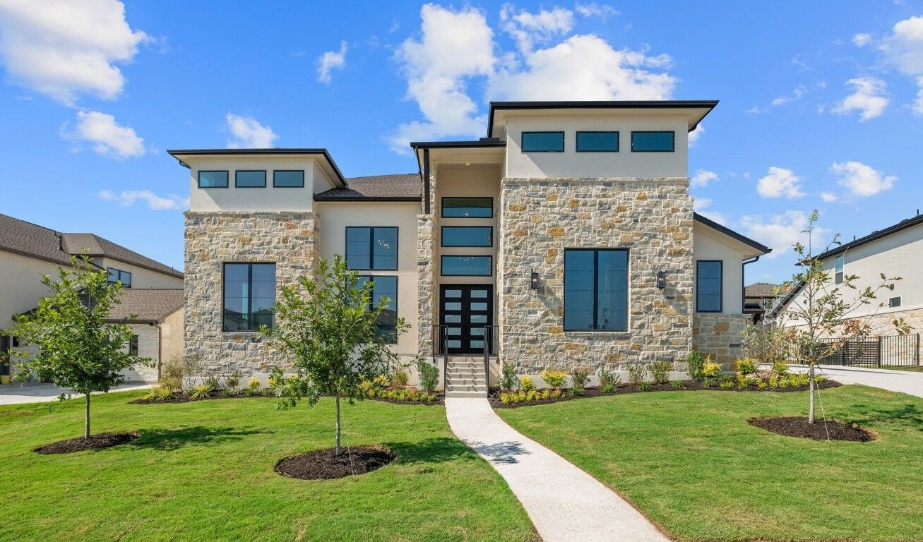 Property Photo: 806 Geiger Path TX 78738