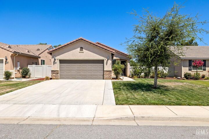 13414 Sterling Heights Drive  Bakersfield CA 93306 photo