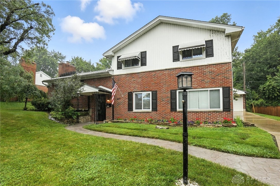Property Photo:  4473 Wing View Lane  OH 45429 