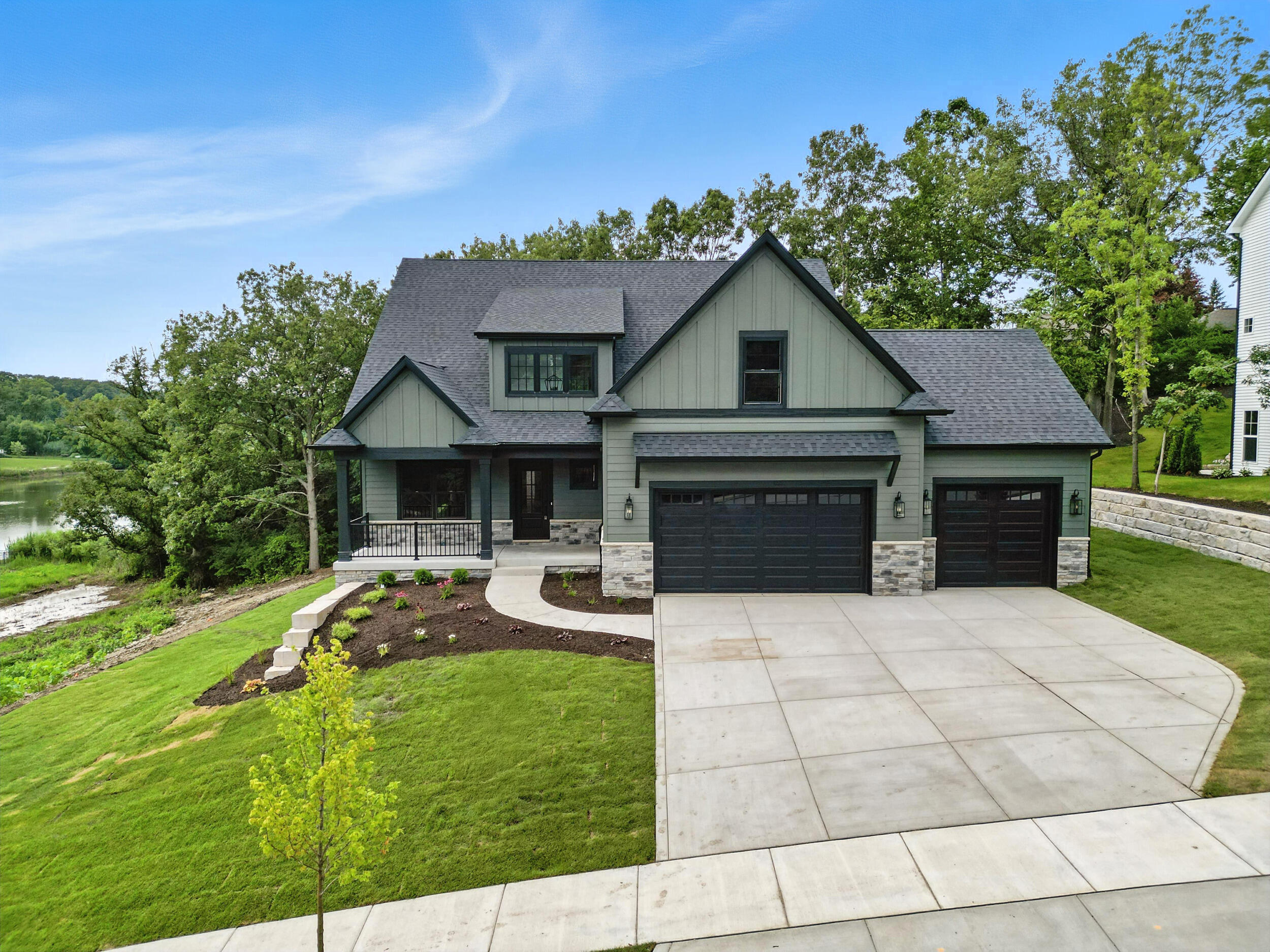 908 Mary Ellen Drive  Crown Point IN 46307 photo