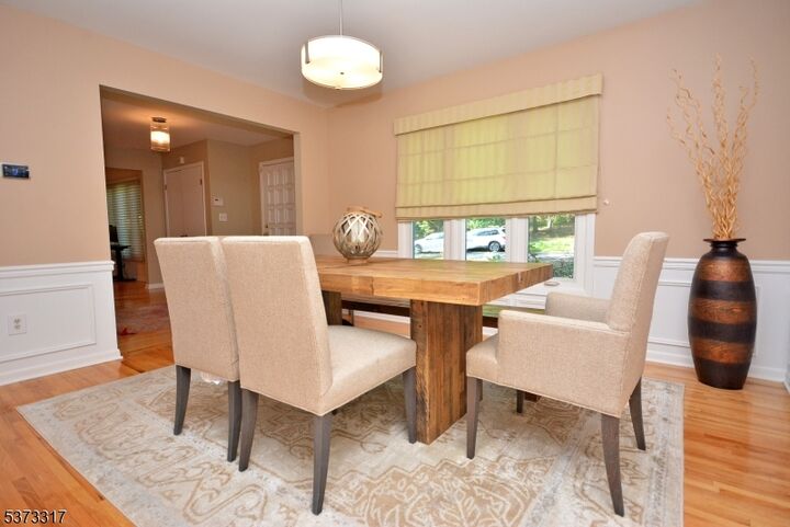 Property Photo:  264 Washington Valley Rd  NJ 07869 