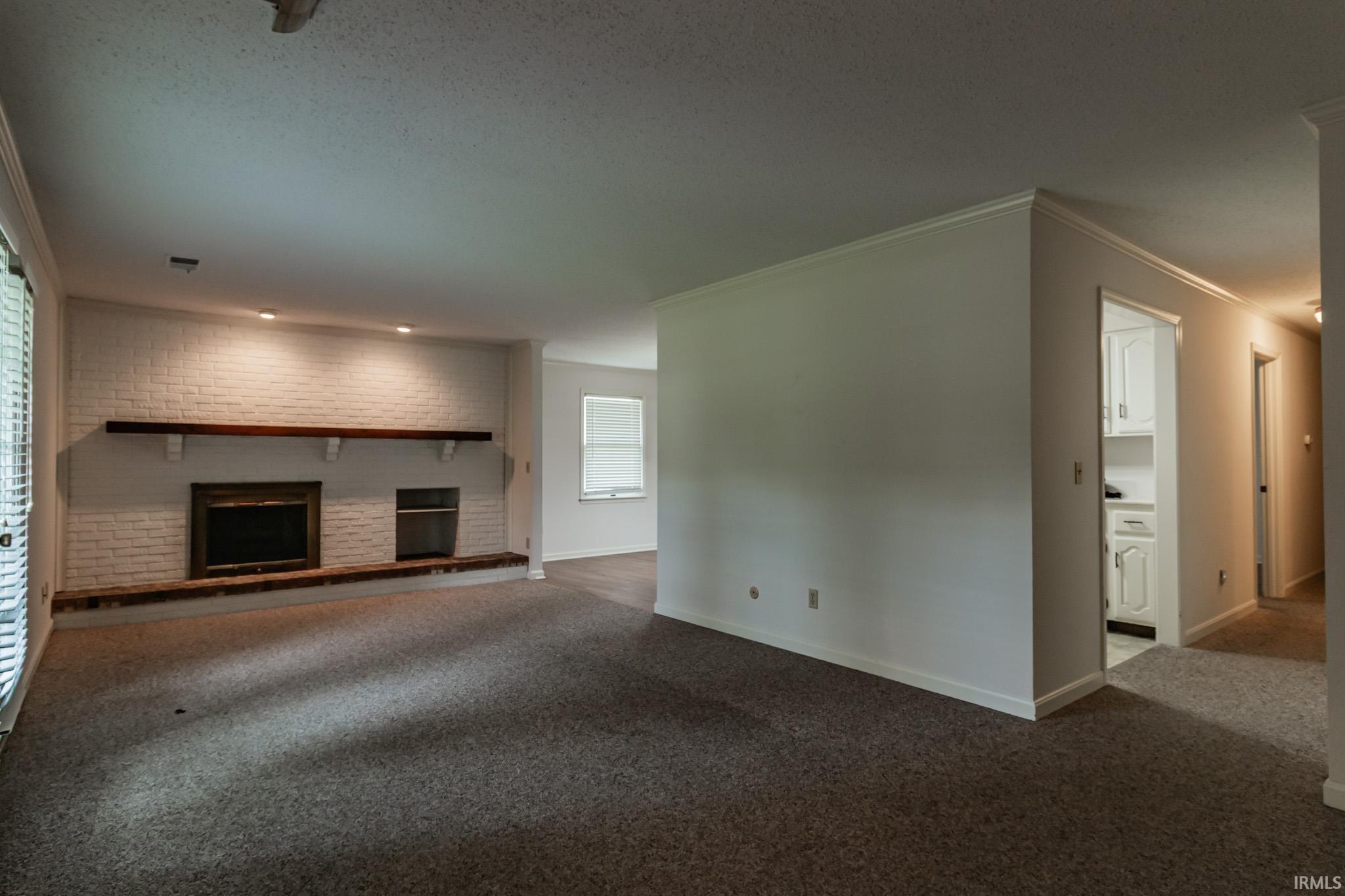 Property Photo:  6718 Newburgh Road  IN 47715 
