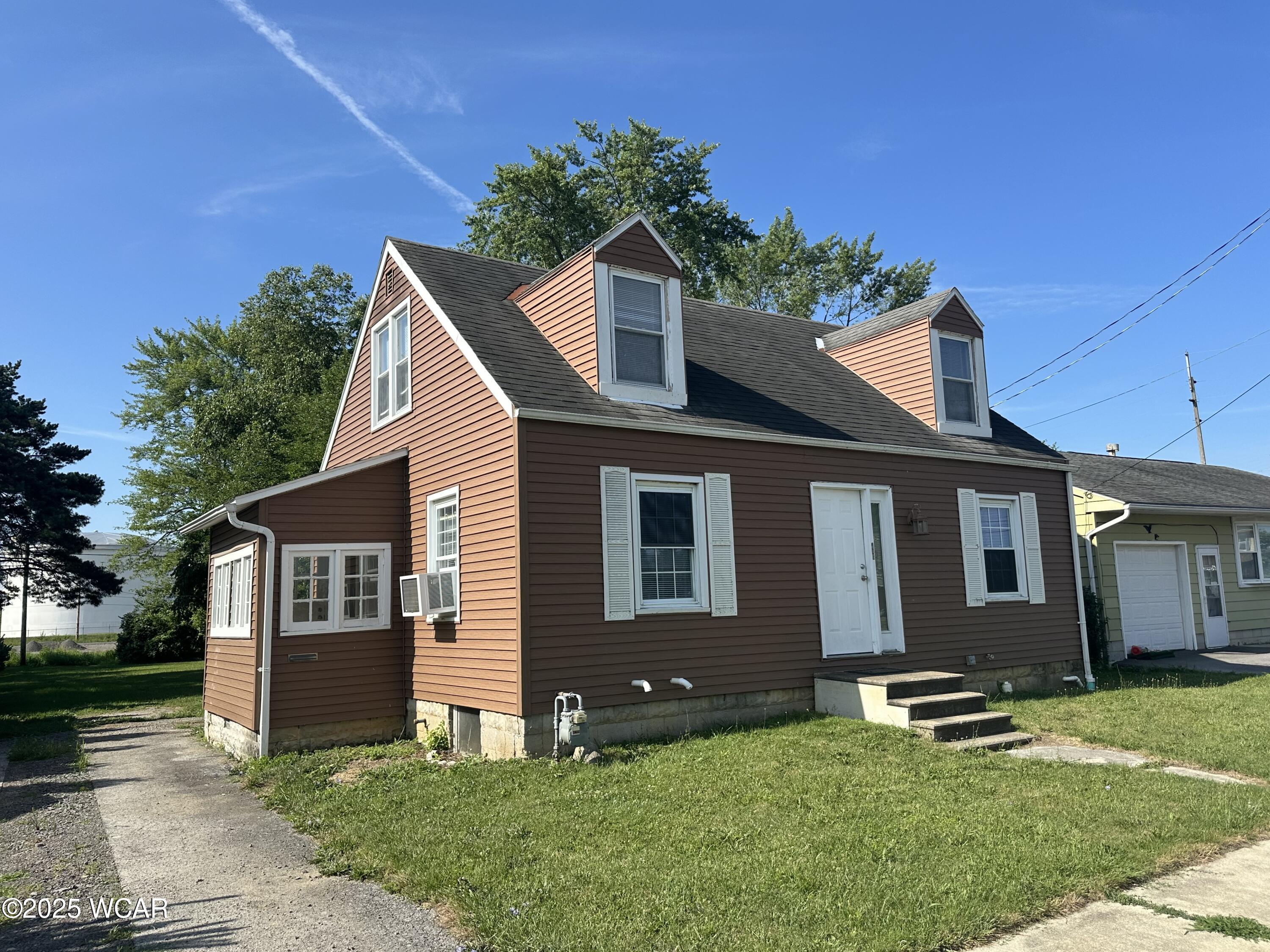 Property Photo:  1229 W Sandusky Street  OH 45840 