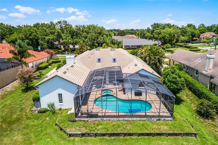 Property Photo: 8708 Lost Cove Drive FL 32819