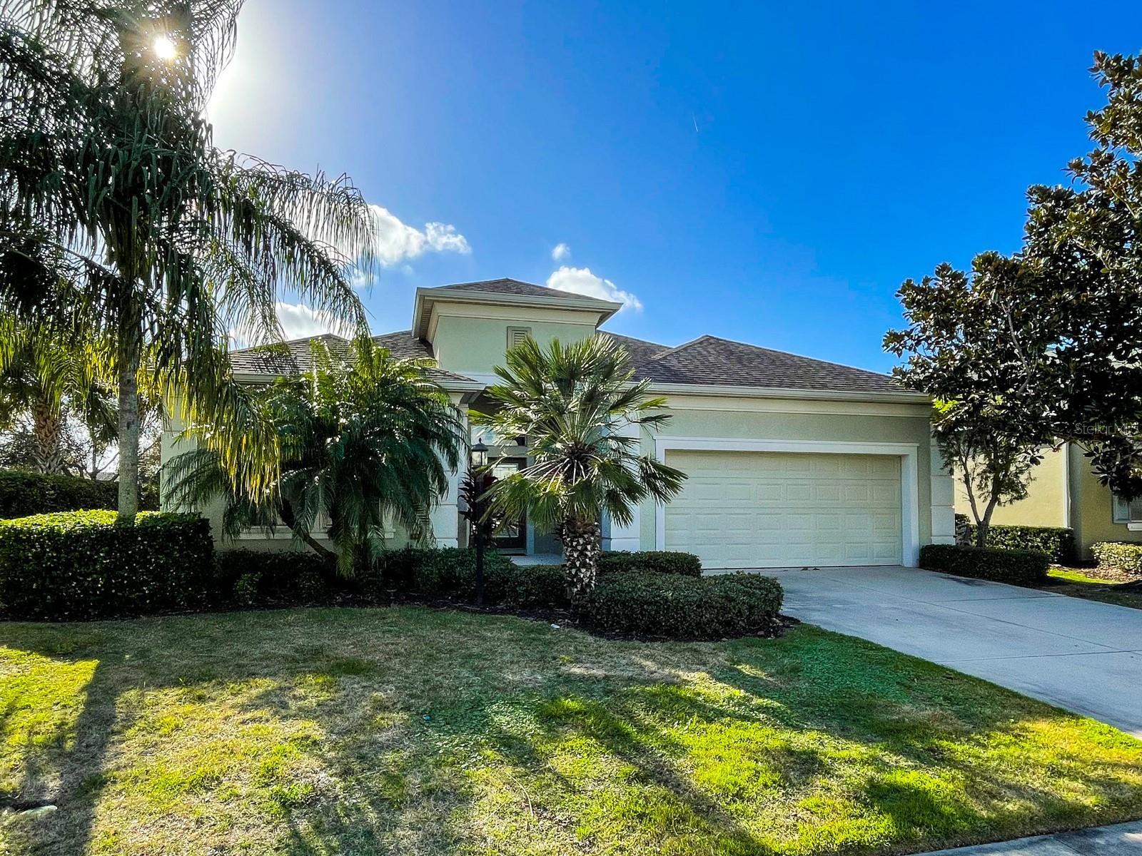 Property Photo:  4738 Claremont Park Drive  FL 34211 