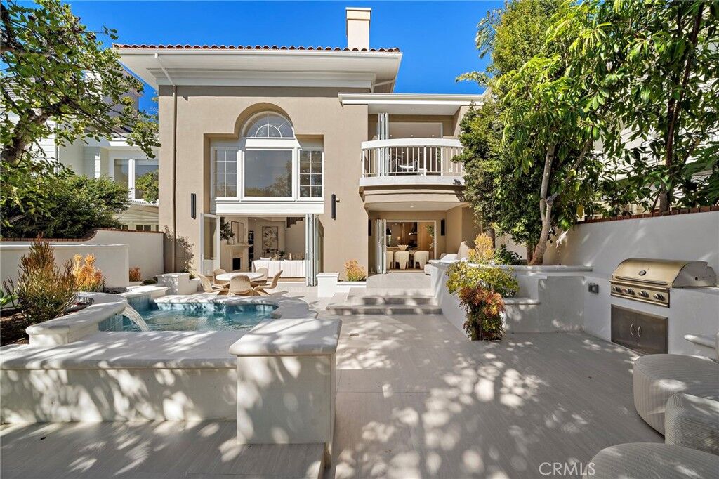 Property Photo: 48 Belcourt Drive 34 CA 92660