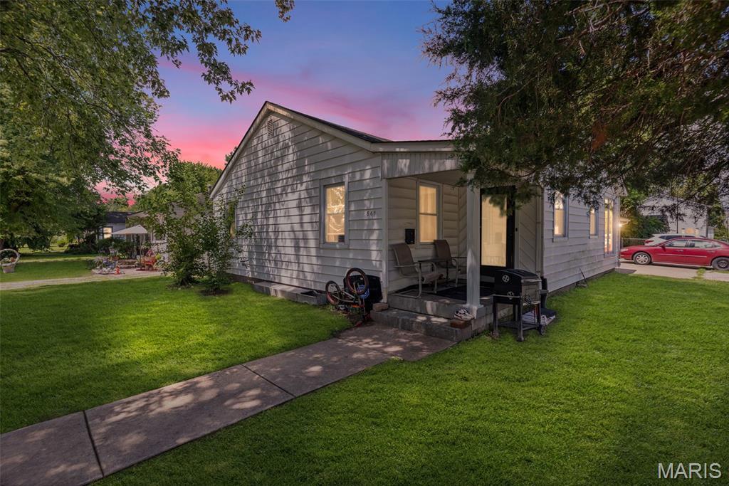 Property Photo: 861 Pershing Boulevard IL 62203