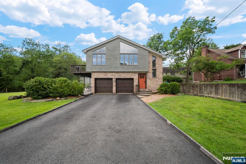 115 Zotti Avenue  Old Tappan NJ 07675 photo