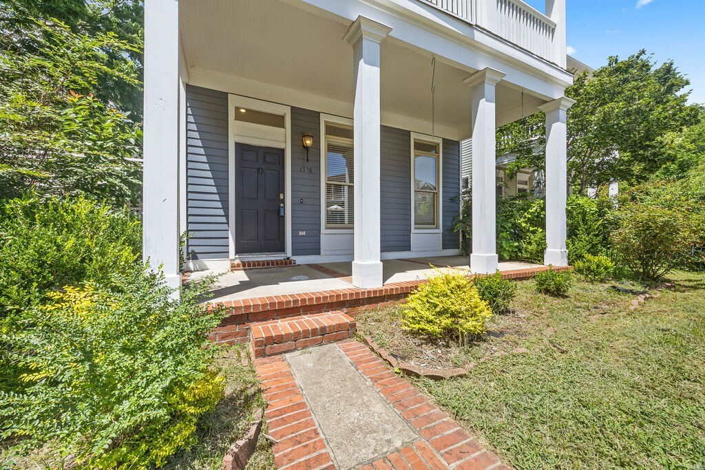Property Photo: 1536 E Amber Drive AR 72703