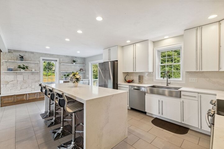 260 Mill Street  Raynham MA 02767 photo