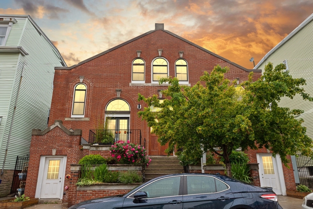 Property Photo:  336 Saratoga Street 3  MA 02128 