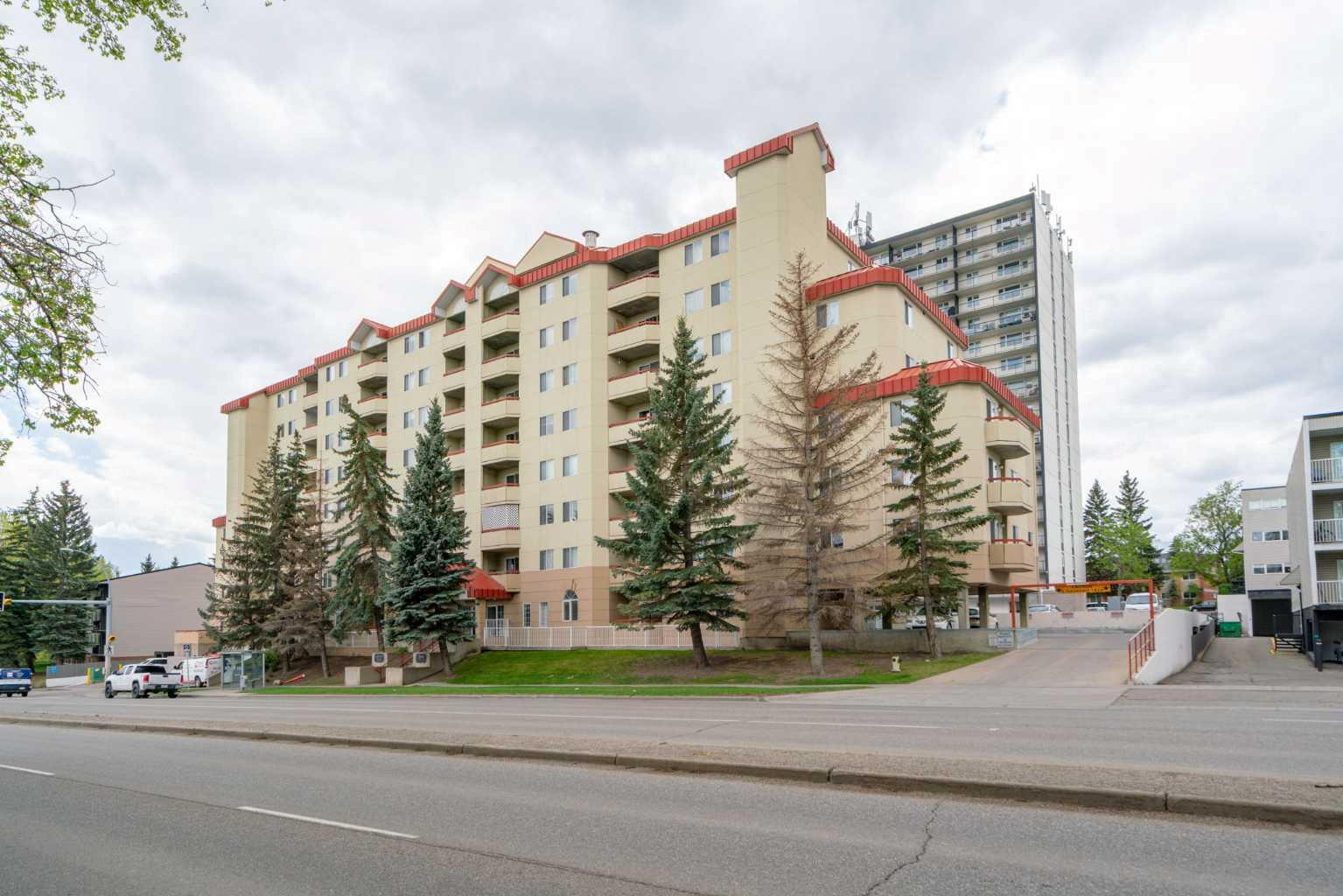 Property Photo: 2011 University Drive NW 103 AB T2N 4T4