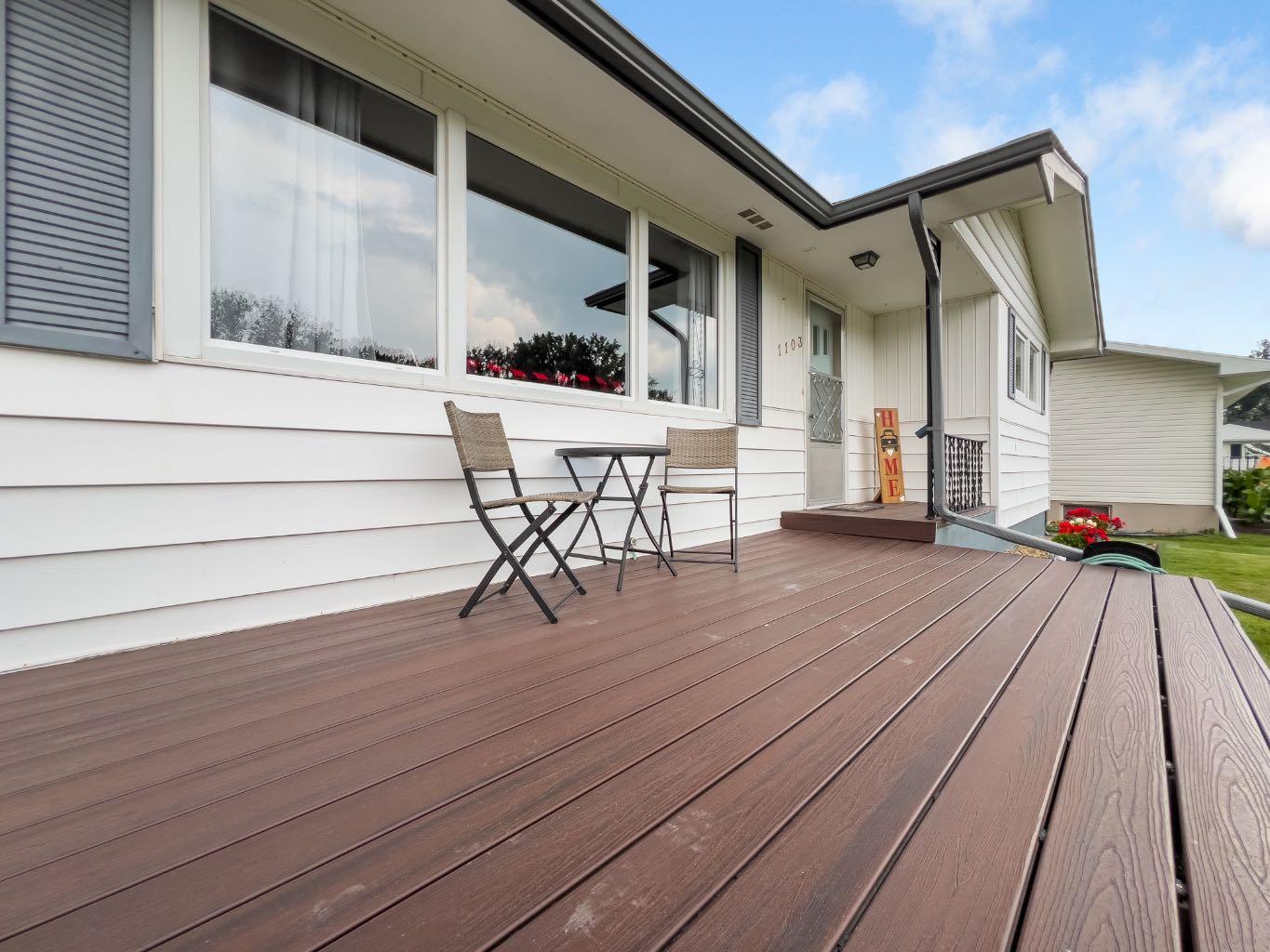 Photo de la propriété: 1103 Riverside Drive E AB T0J 0Y5