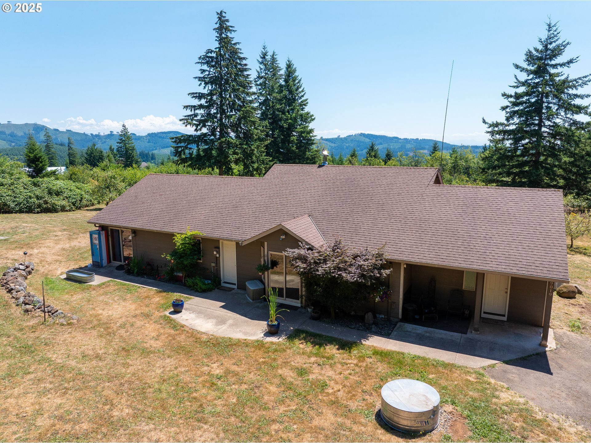 Property Photo:  9019 NE Winters Rd  WA 98607 