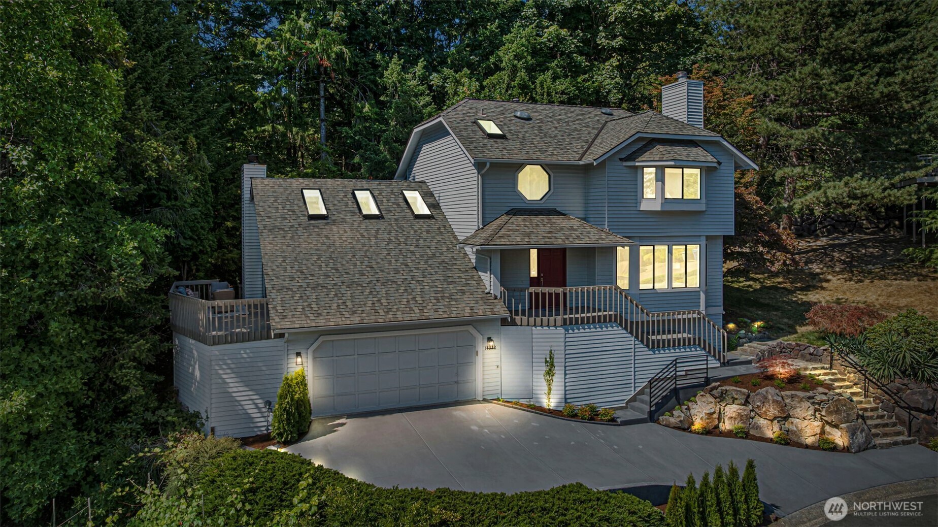 Property Photo: 14326 SE 63rd Street WA 98006