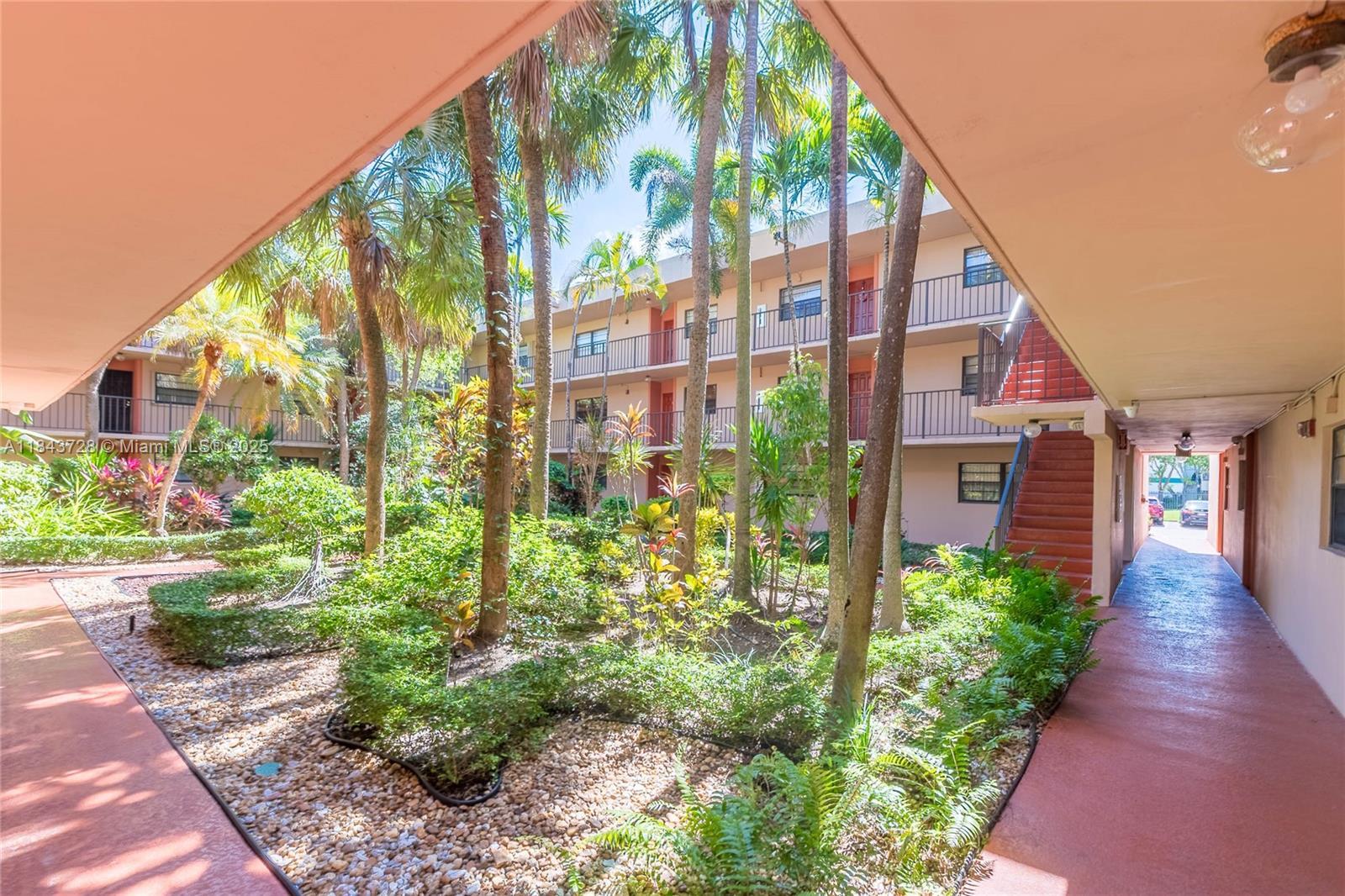 Property Photo:  10985 SW 107th St 310  FL 33176 