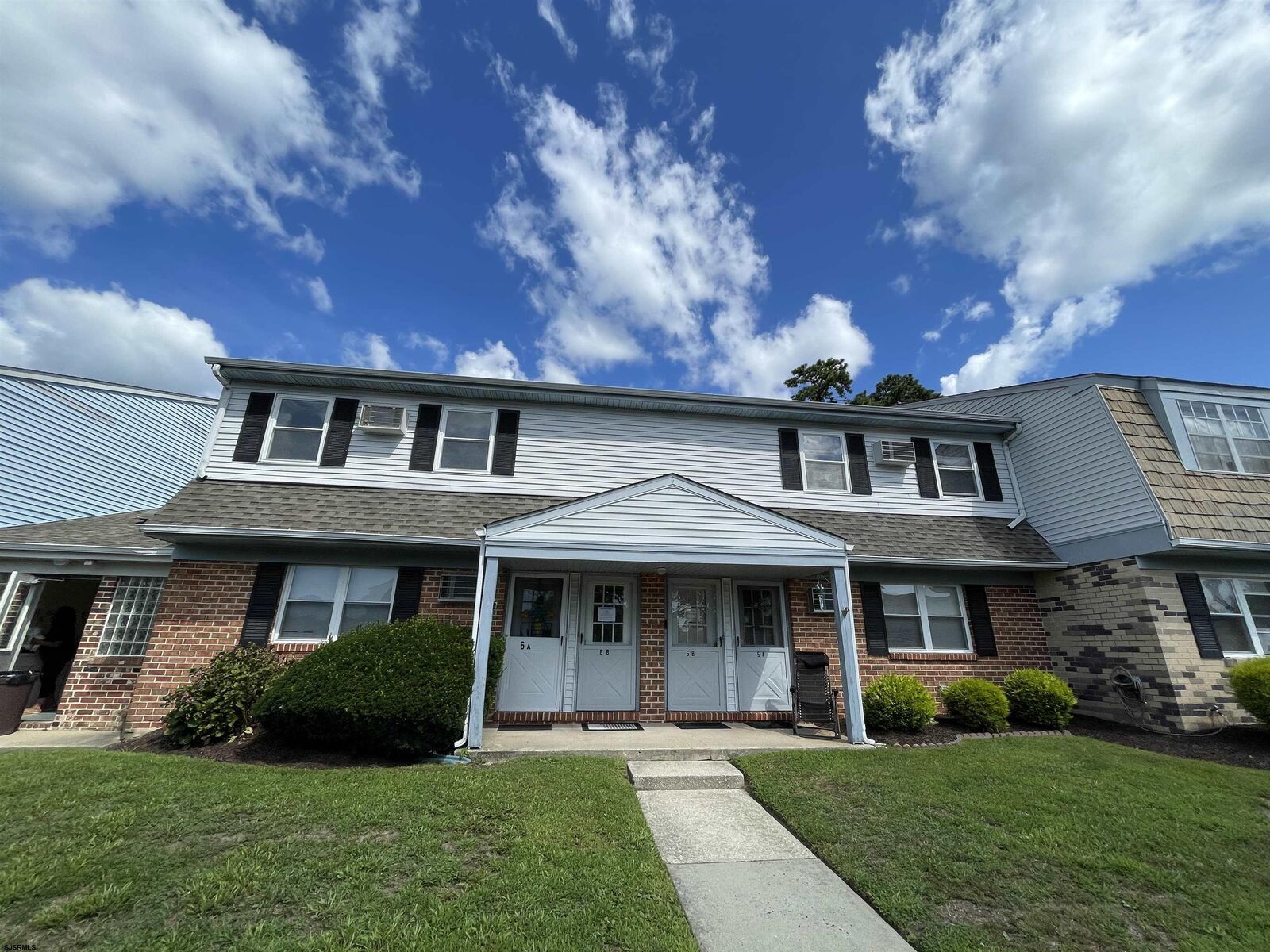 Property Photo:  6-B Oxford Vlg B  NJ 08234 