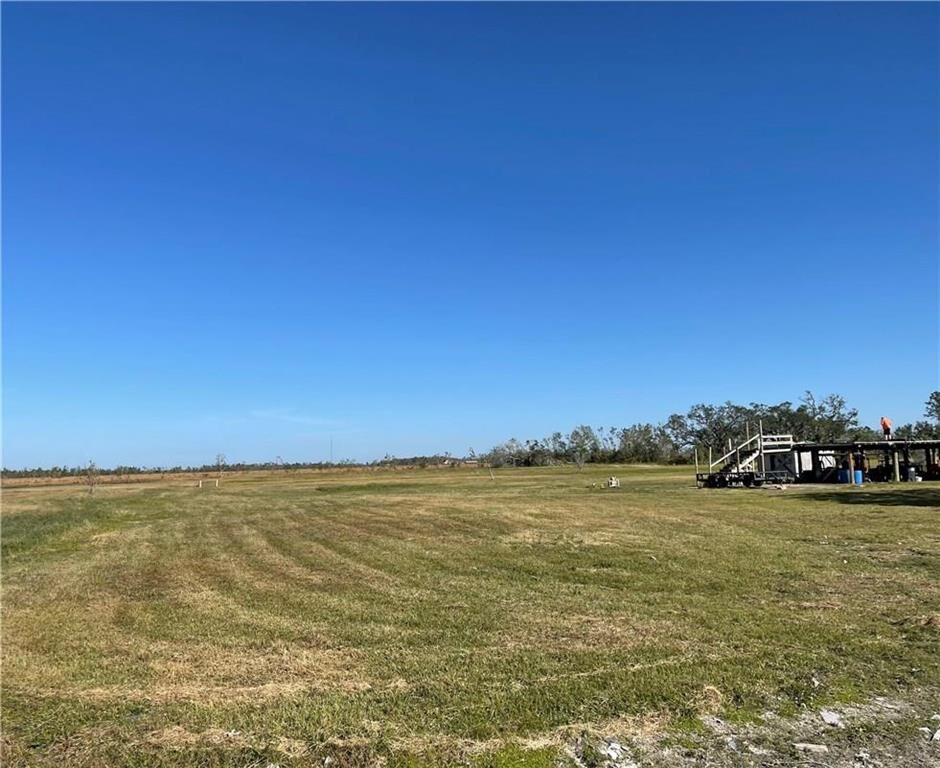 Property Photo: 162 Chesson Road LA 70607