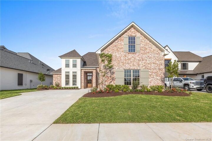 Property Photo: 5818 Weeping Willow Drive LA 70605