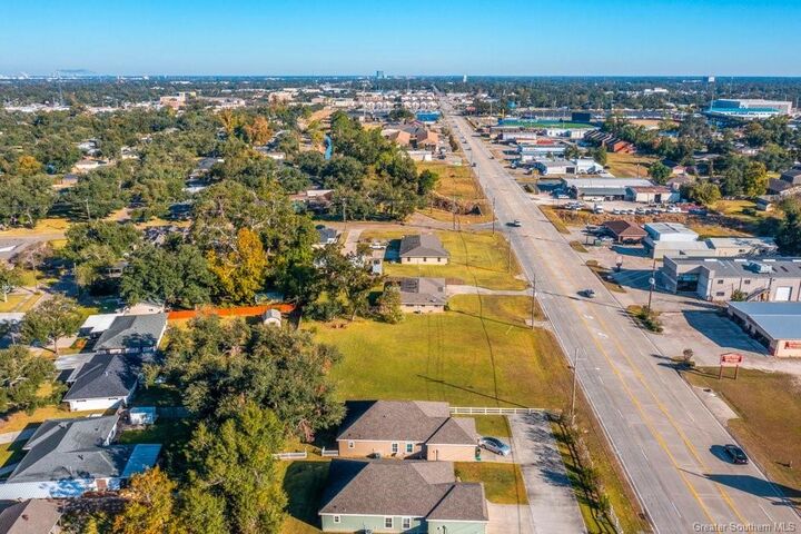 Property Photo: 0 Common Street LA 70607