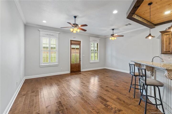 Property Photo: 1550 Lacadie Drive 21 LA 70605