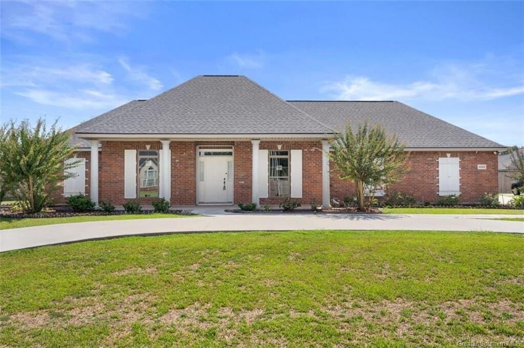 Property Photo:  1033 N Kade Lane N  LA 70605 