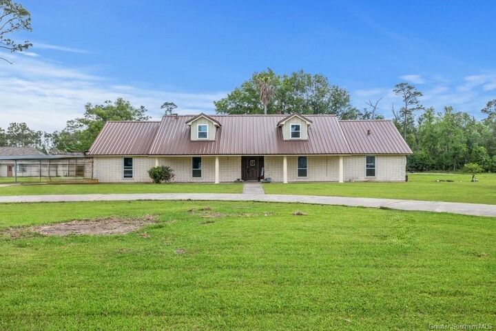 290 Morrow Road  Lake Charles LA 70611 photo