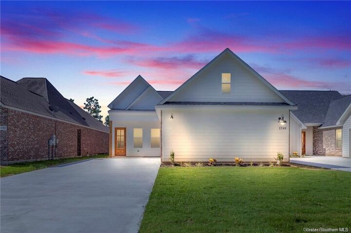 Property Photo: 1749 Pelican Drive LA 70669