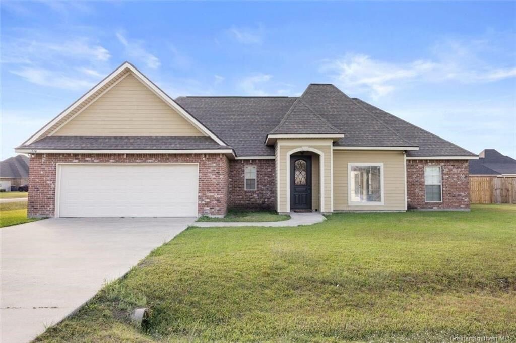Property Photo: 116 Maple Street LA 70647