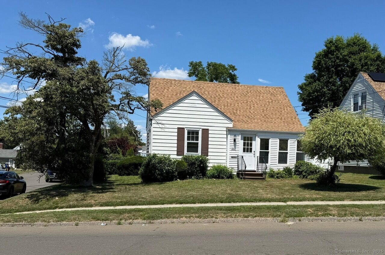 Property Photo:  202 Canaan Road  CT 06614 