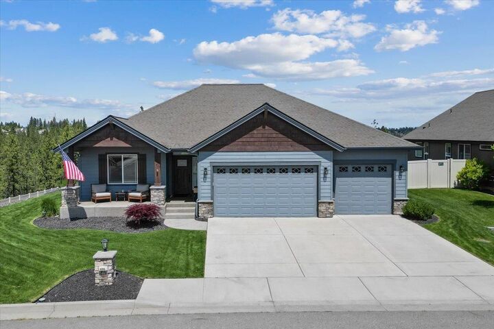 696 W Basalt Ridge Dr  Spokane WA 99224 photo