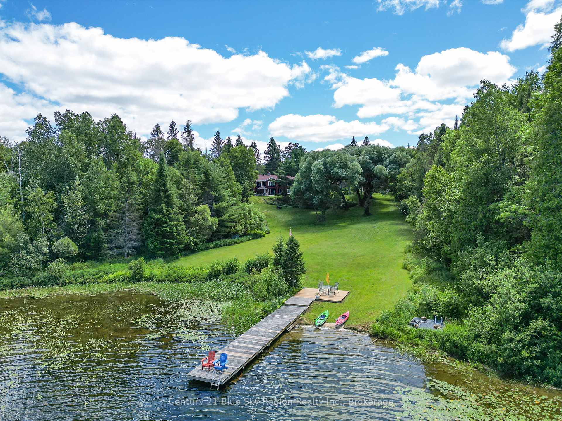 Photo de la propriété:  353 Macpherson Drive  ON P0H 1K0 