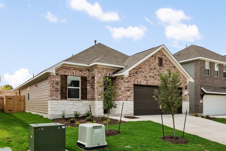 Property Photo:  102 Brislecone Pass  TX 78634 