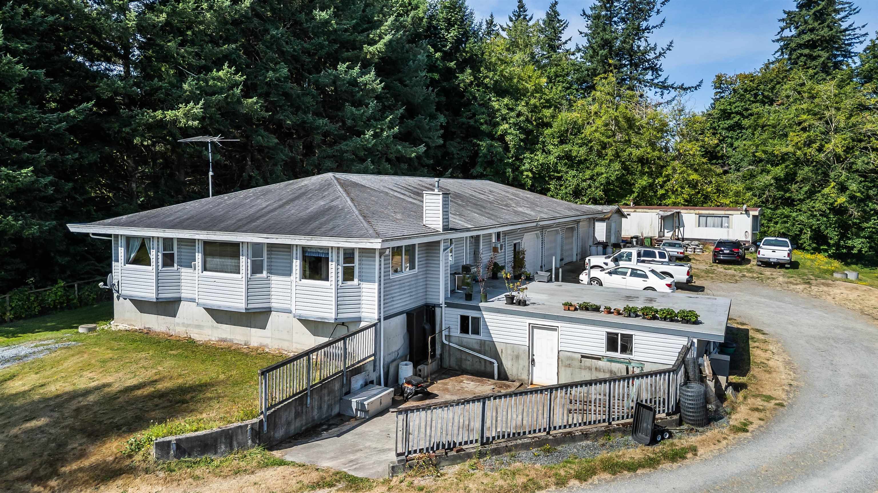 1405 227 Street  Langley BC V2Z 1K6 photo