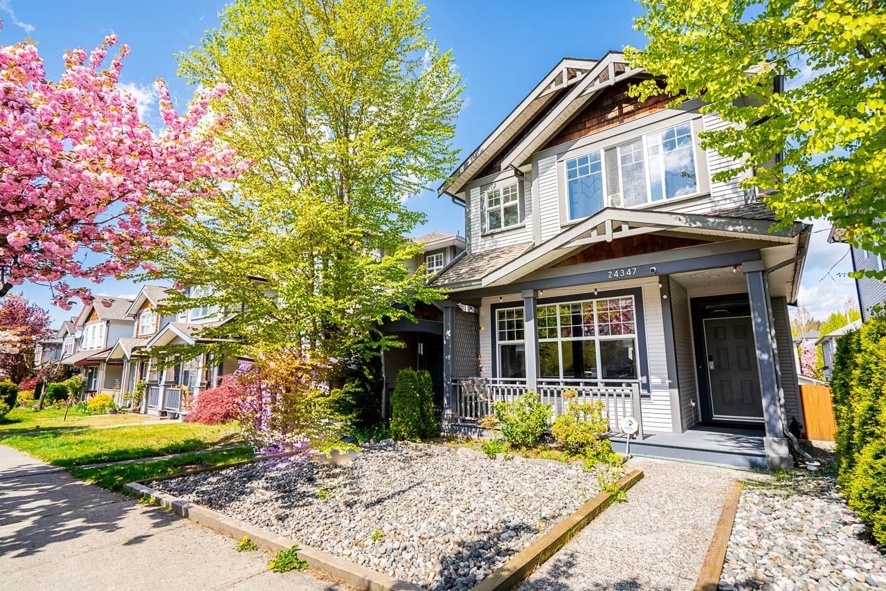 Photo de la propriété: 24347 102 Avenue BC V2W 1X9