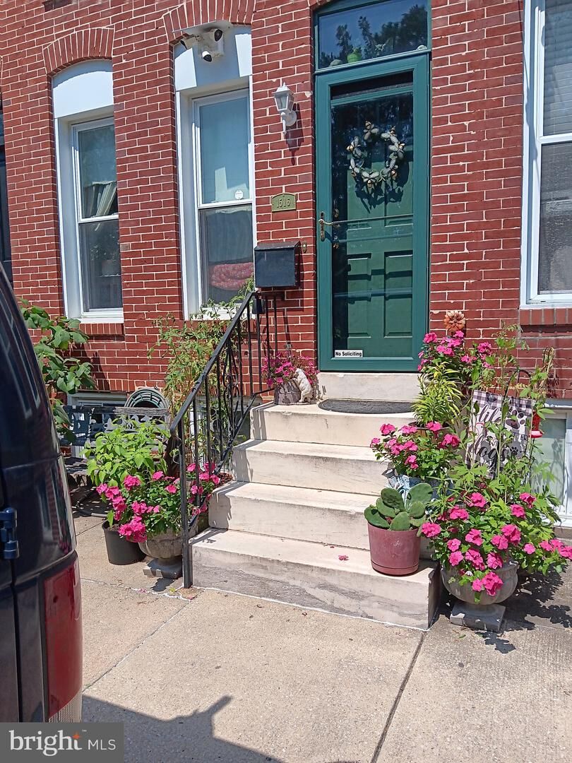 Property Photo:  1516 Boyle Street  MD 21230 