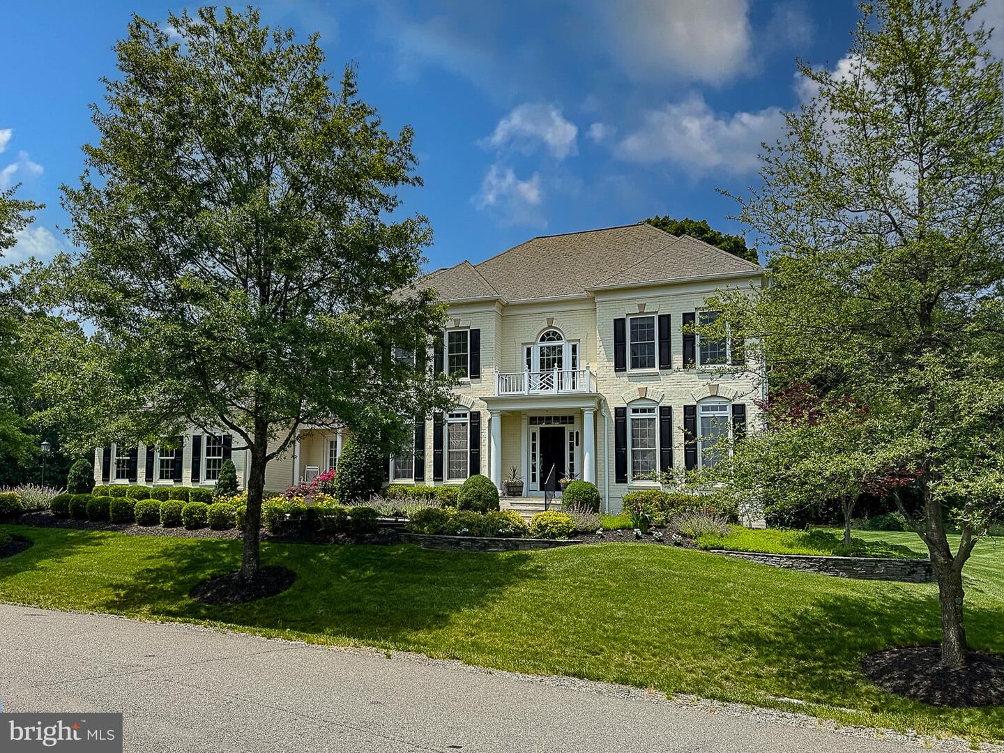 Property Photo: 20899 McIntosh Place VA 20175
