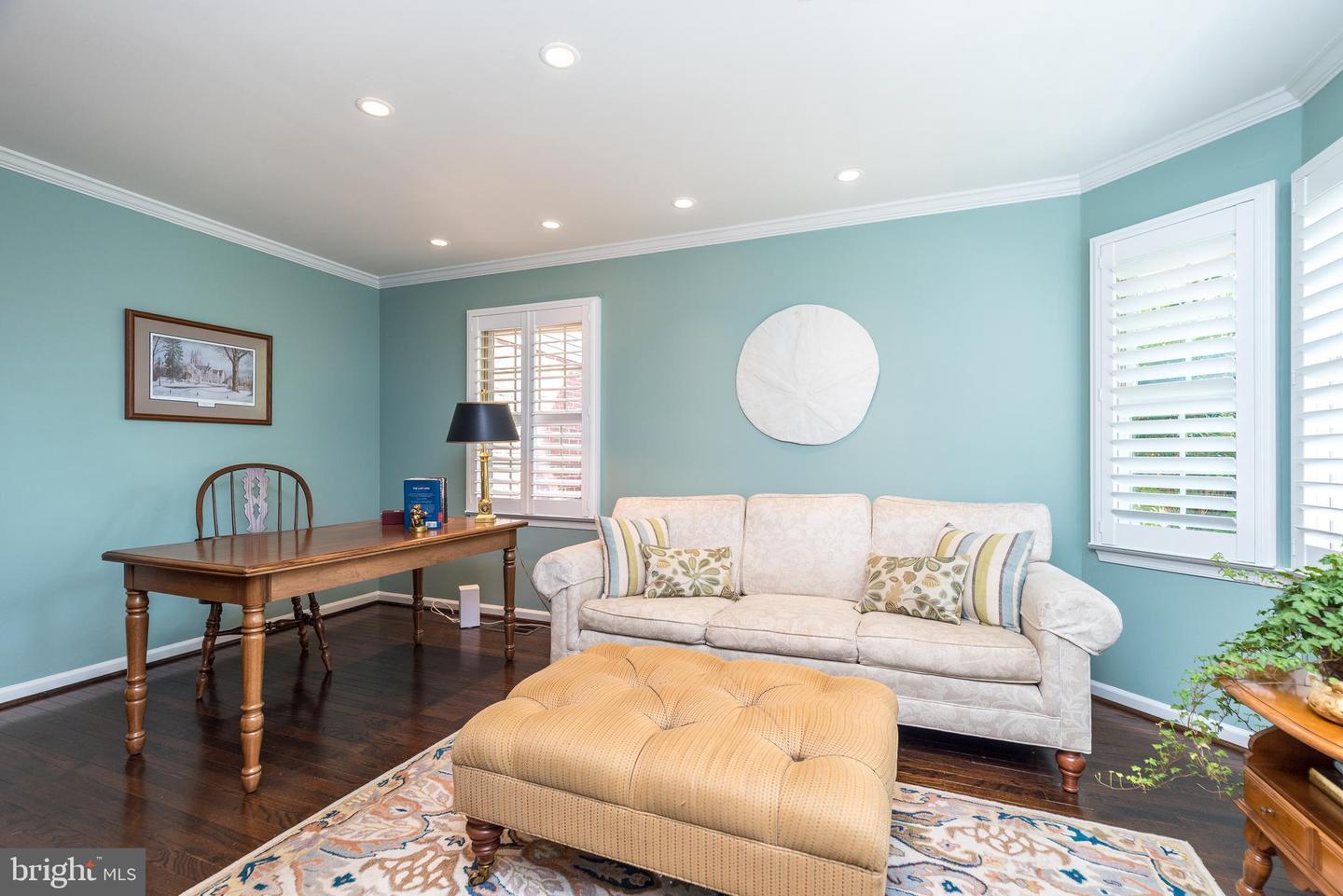Property Photo: 225 Nevin Lane PA 19002